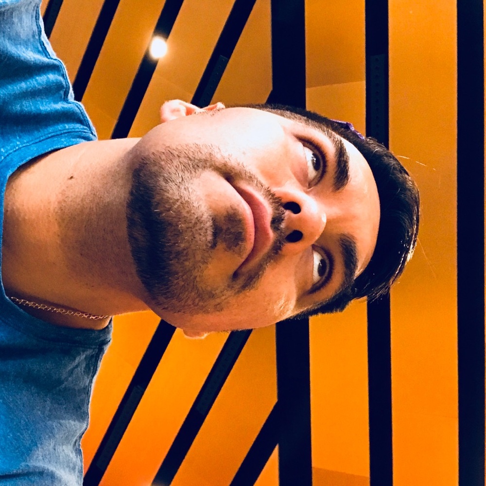 Meet your Posher, Armando
